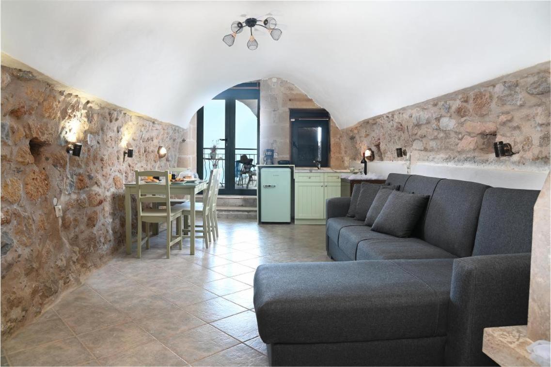 Apartament Olga'S House Néon Oítilon Zewnętrze zdjęcie